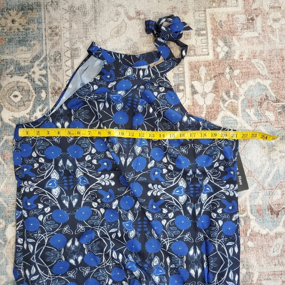 Doe & Rae blue abstract floral halter tank L - Picture 7 of 12